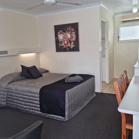 Whiteoaks Motel & Lodges Toowoomba Buitenkant foto