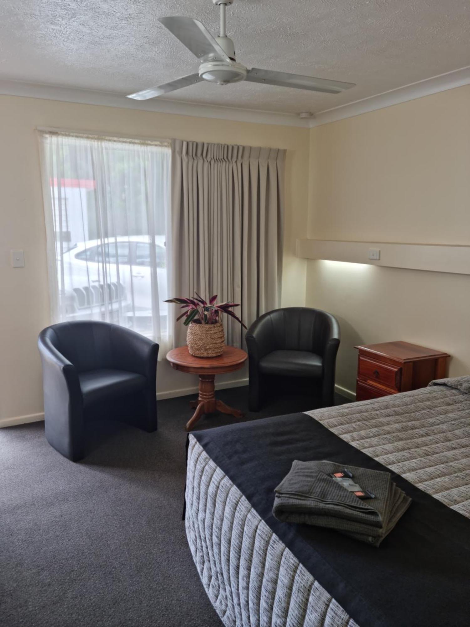 Whiteoaks Motel & Lodges Toowoomba Buitenkant foto