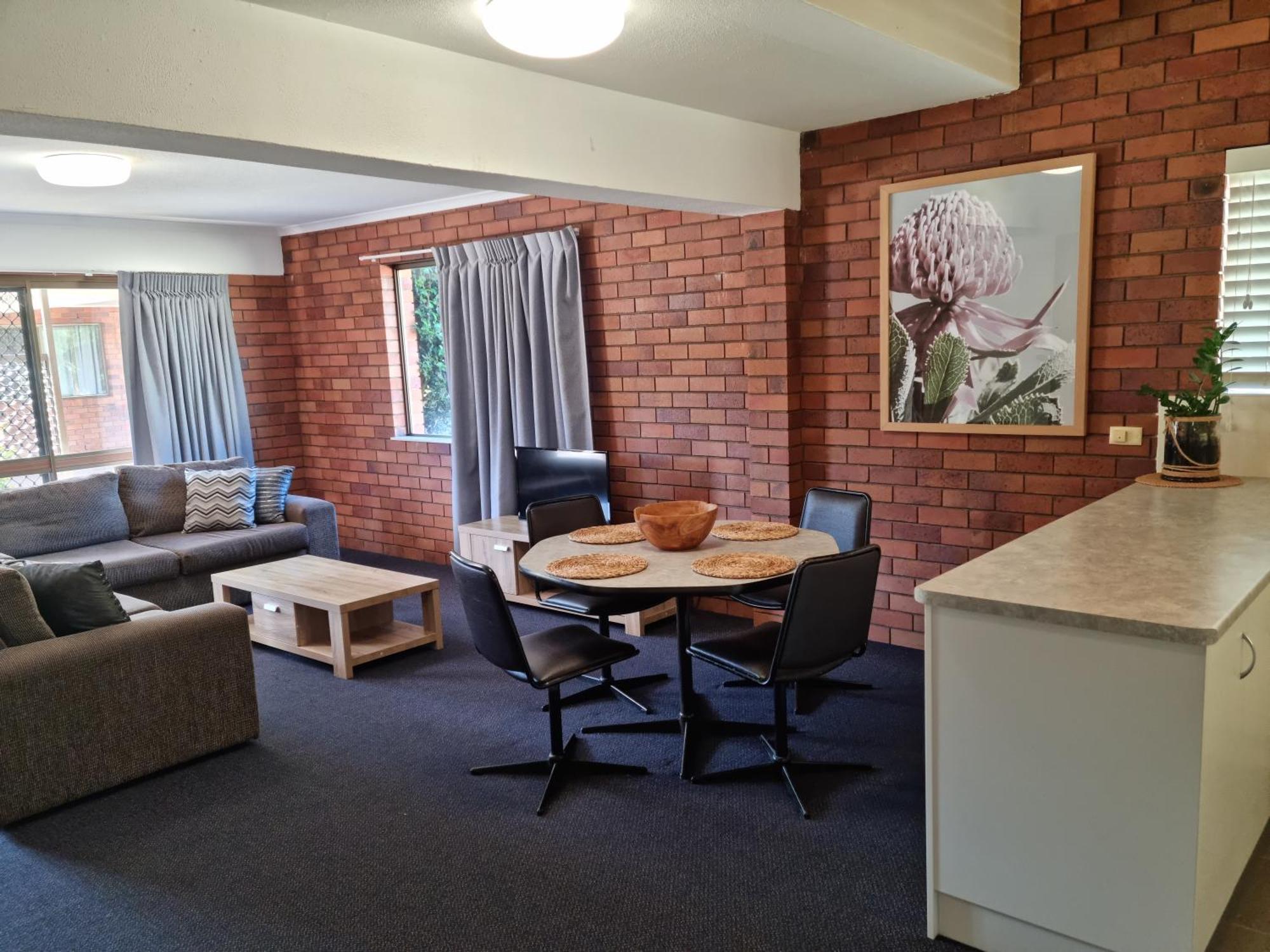 Whiteoaks Motel & Lodges Toowoomba Buitenkant foto